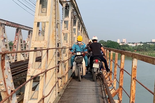 Tiêu điểm giao thông ngày 30.4.2022